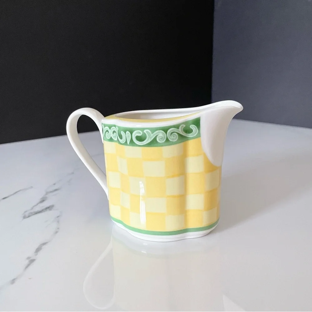Switch Summerhouse Creamer Pitcher by Villeroy & Boch